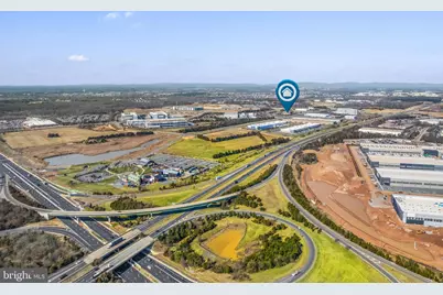 11220 Assett Loop #203, Manassas, VA 20109 - Photo 18