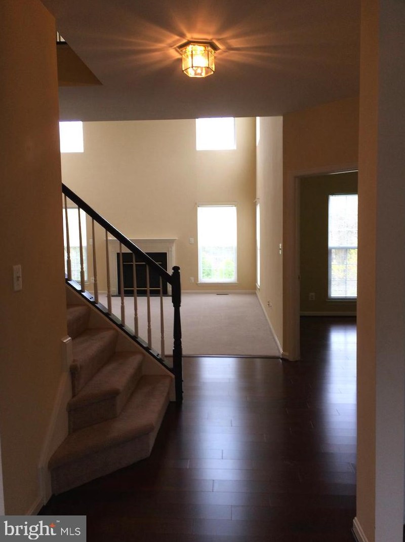 2973 Myrtlewood Dr, Dumfries, VA 22026