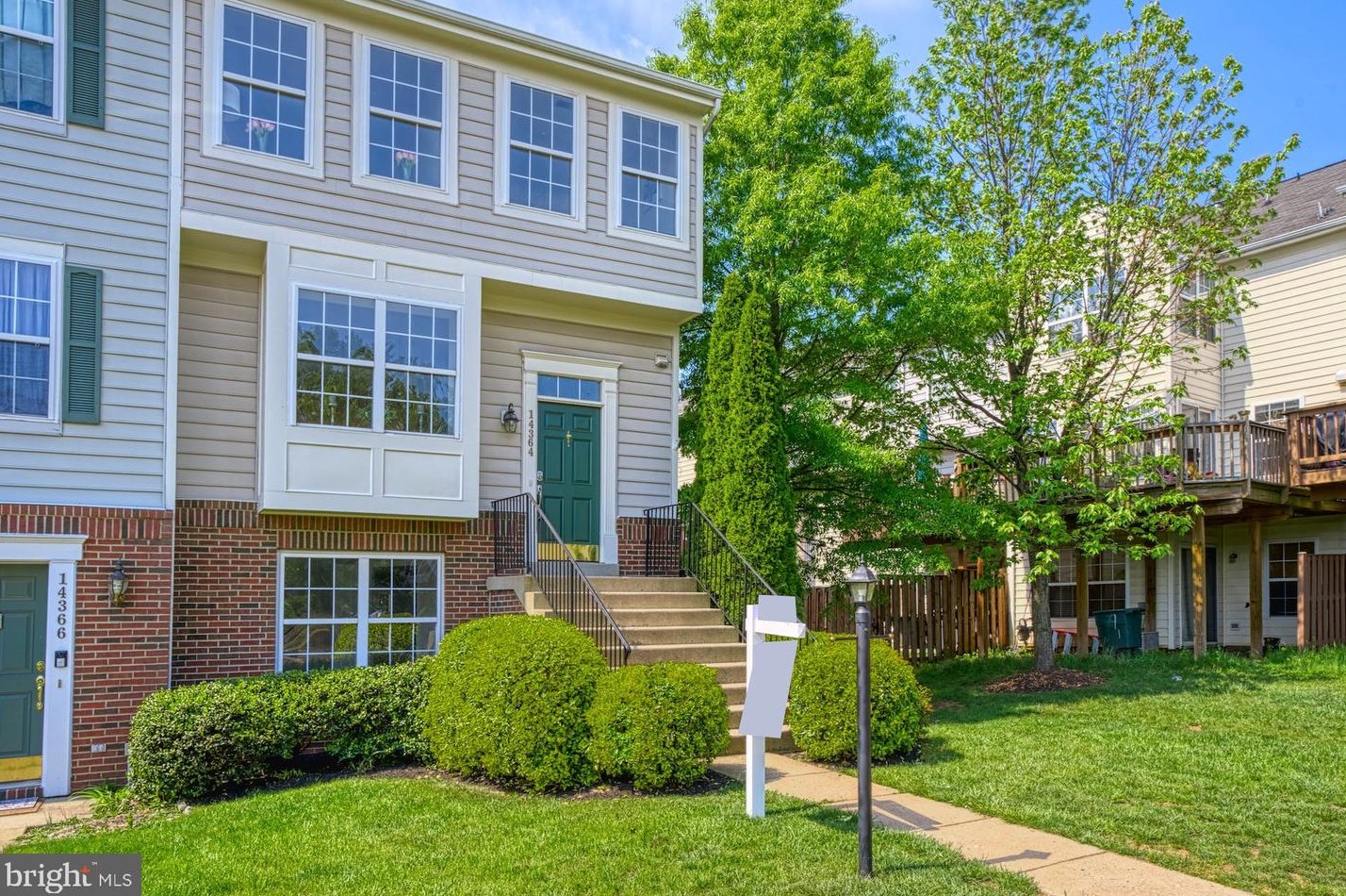 14364 Legend Glen Ct, Gainesville, VA 20155