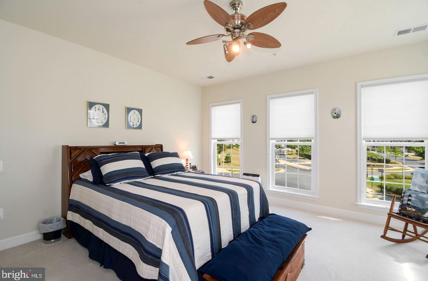 14800 Potomac Branch Dr, Woodbridge VA  22191-4056 exterior