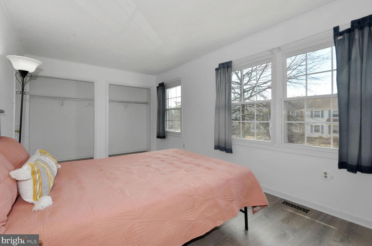 8267 Vernon St, Manassas VA  20109-3437 exterior