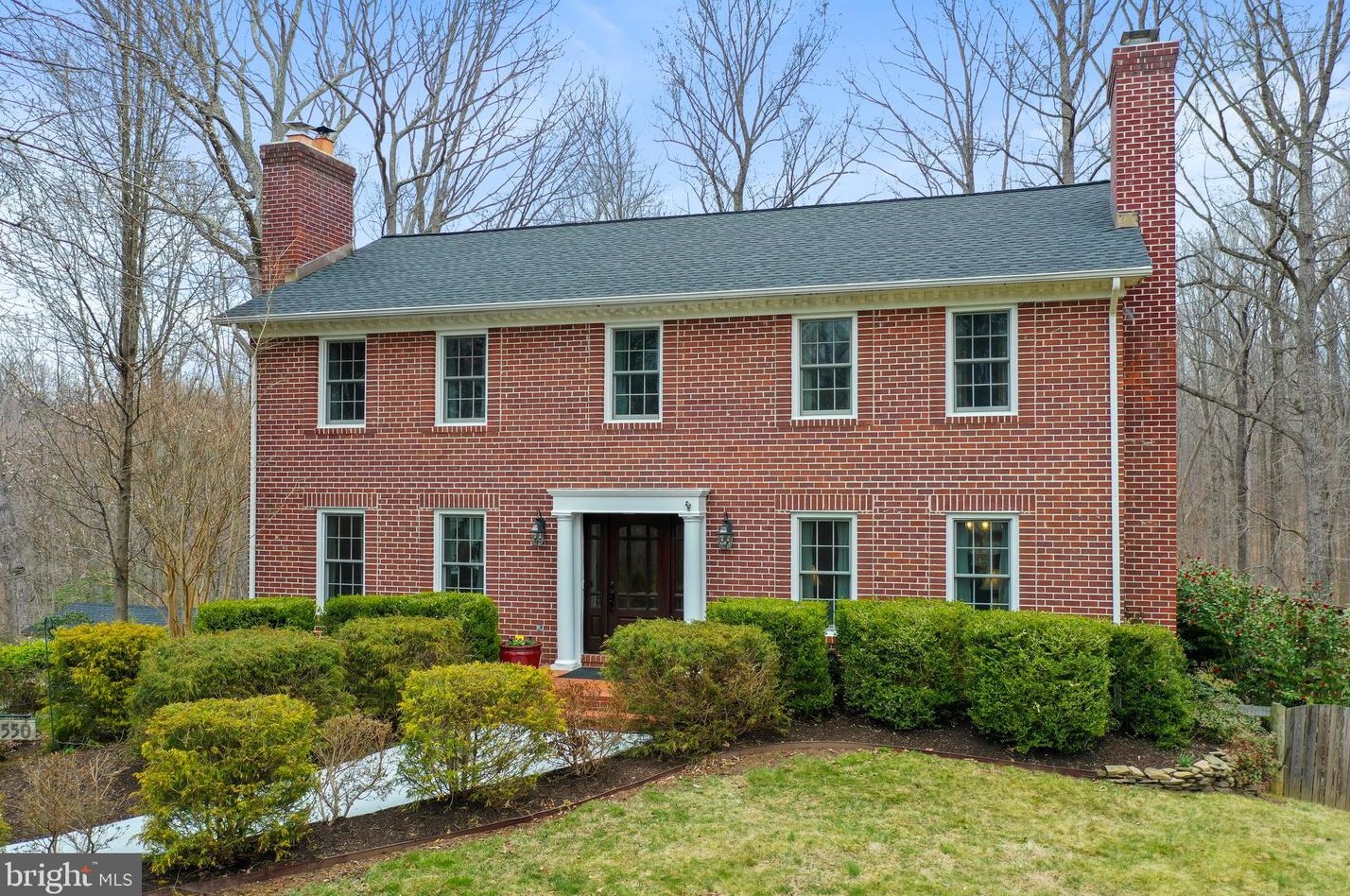 5550 Wide Oak Ct, Woodbridge, VA 22192-6036