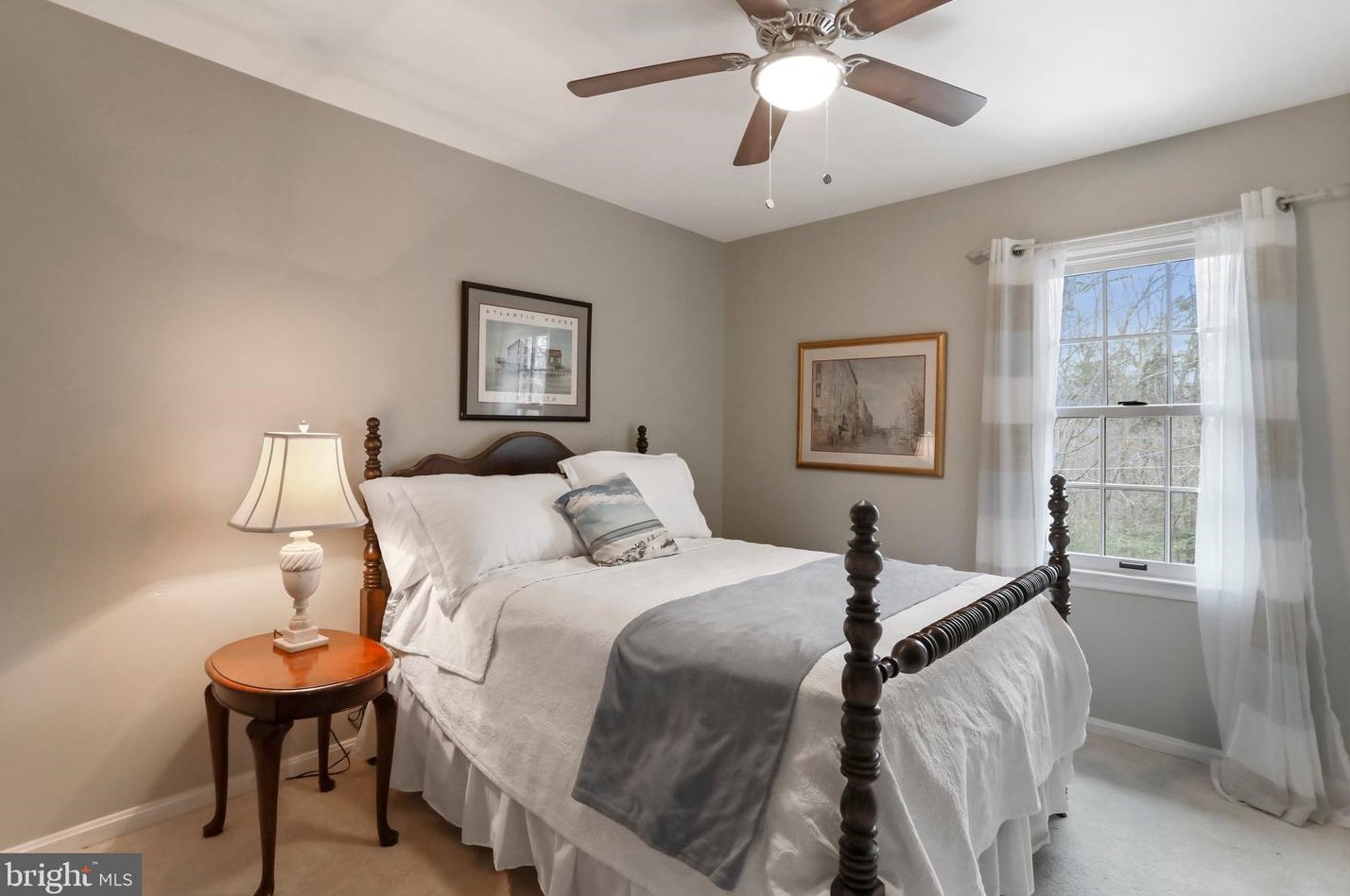 5550 Wide Oak Ct, Woodbridge VA  22192-6036 exterior