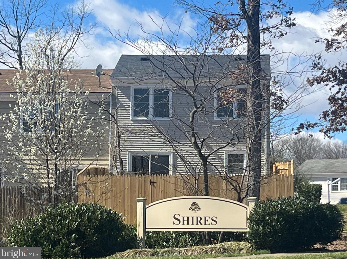 12301 Woodlawn Ct, Woodbridge, VA 22192