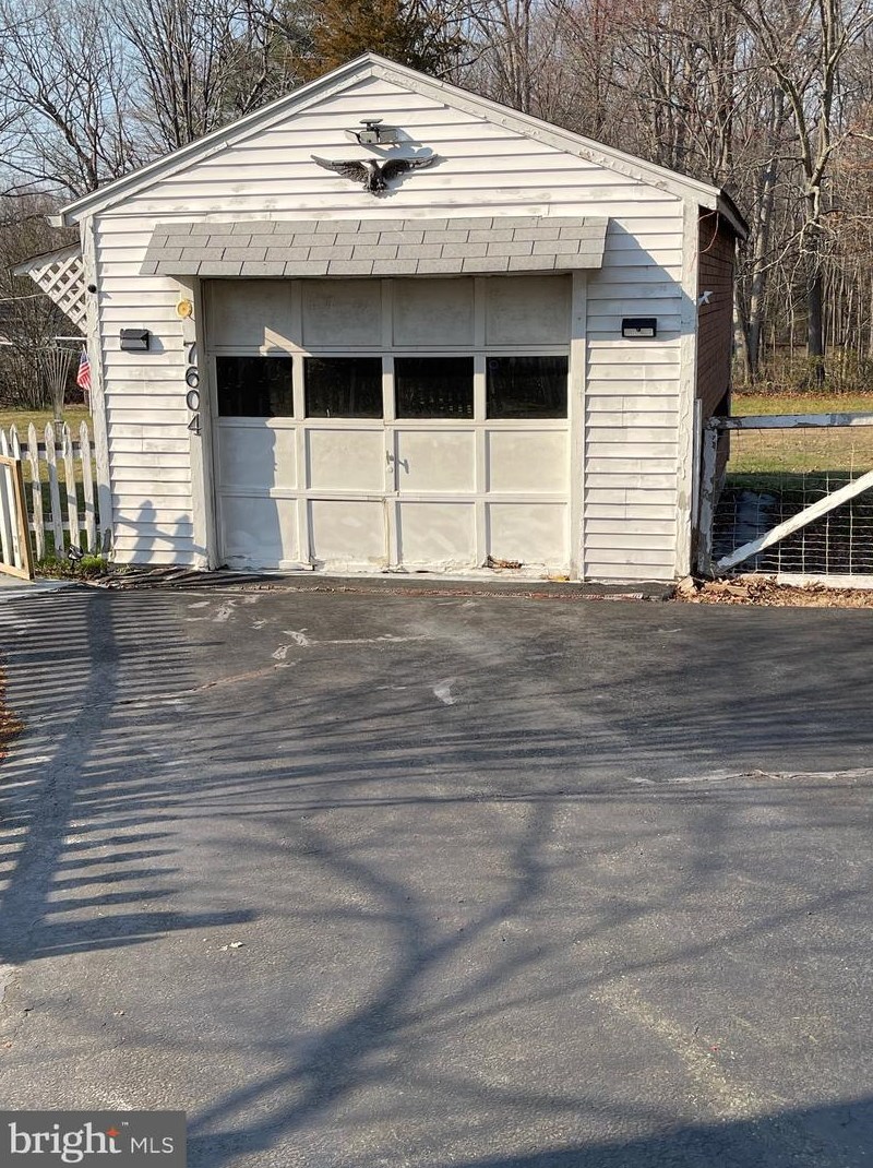 7604 Hoadly Rd, Manassas, VA 20112