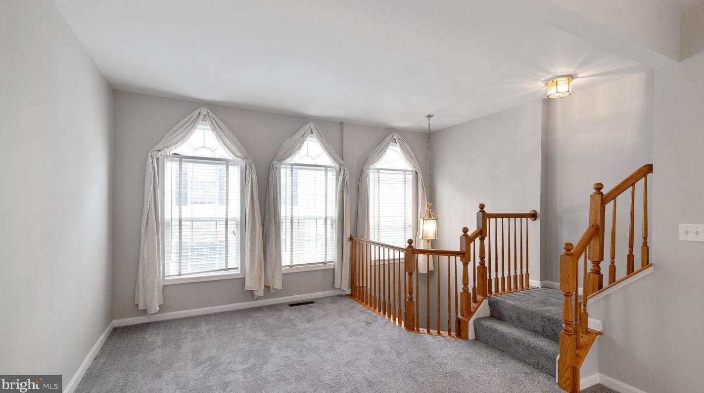 3575 Sherbrooke Cir, Woodbridge, VA 22192