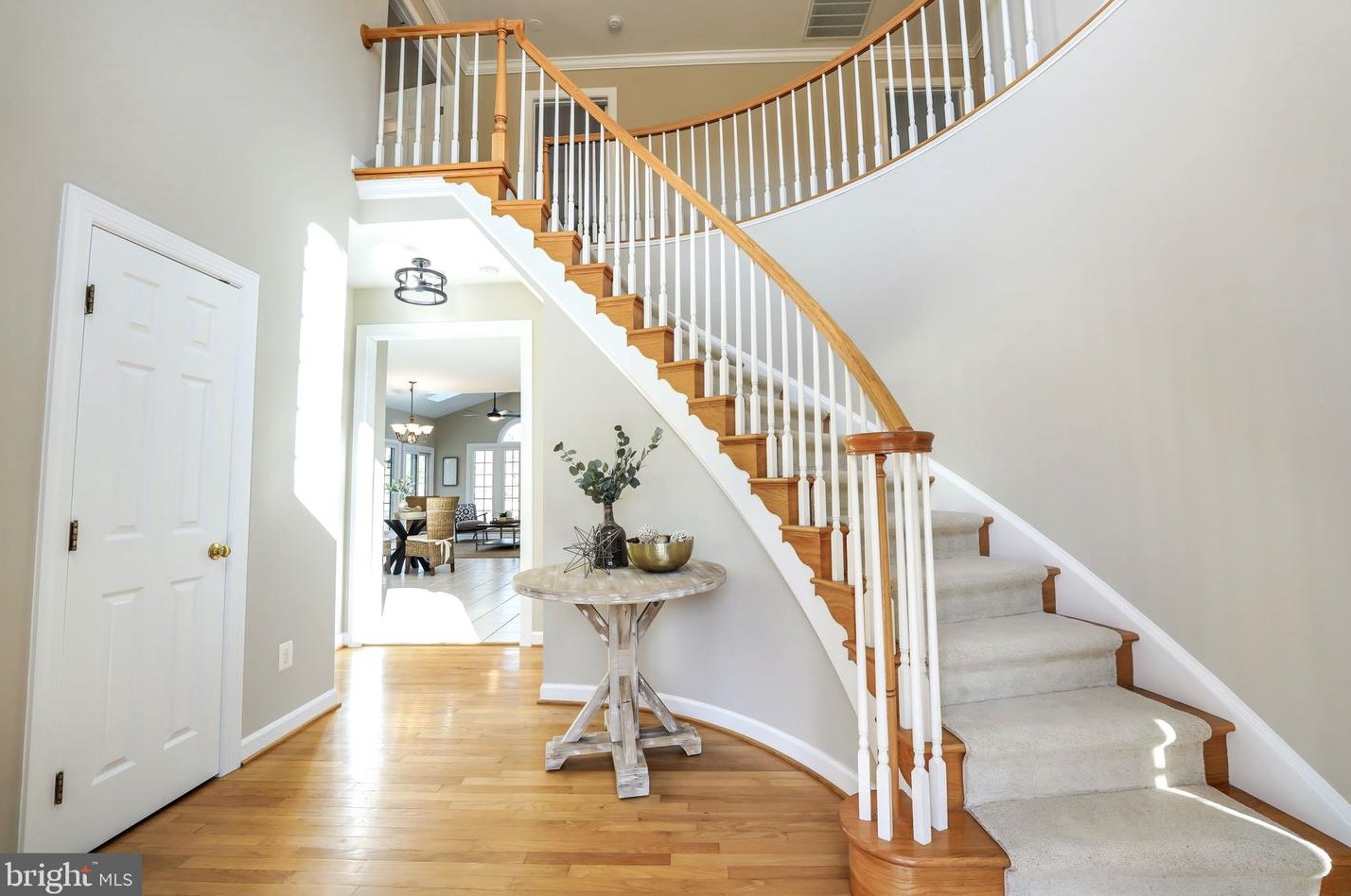 7741 Royal Sydney Dr, Gainesville, VA 20155