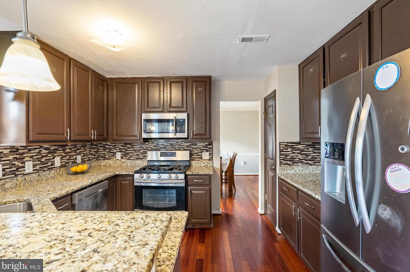 13832 Regal Ct, Woodbridge, VA 22193