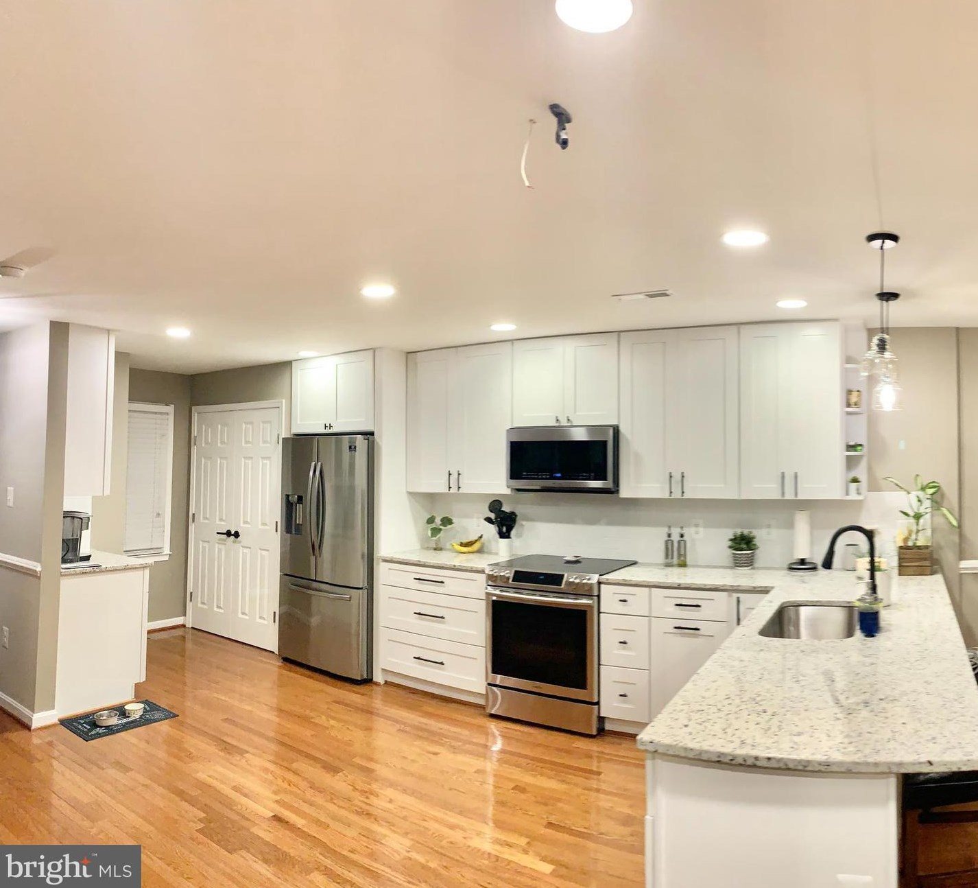 3865 Ogilvie Ct, Woodbridge, VA 22192
