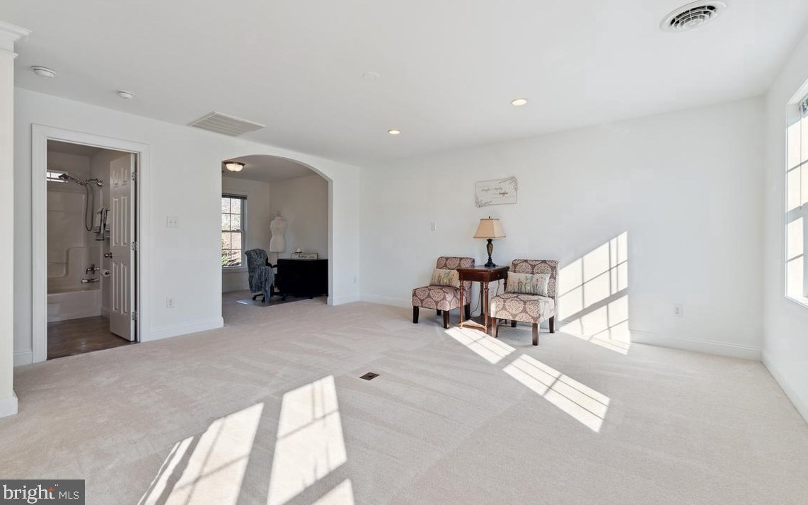 4331 Fallstone Pl, Dumfries VA  22025-1104 exterior