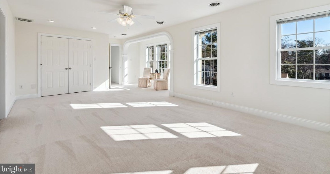 4331 Fallstone Pl, Dumfries VA  22025-1104 exterior