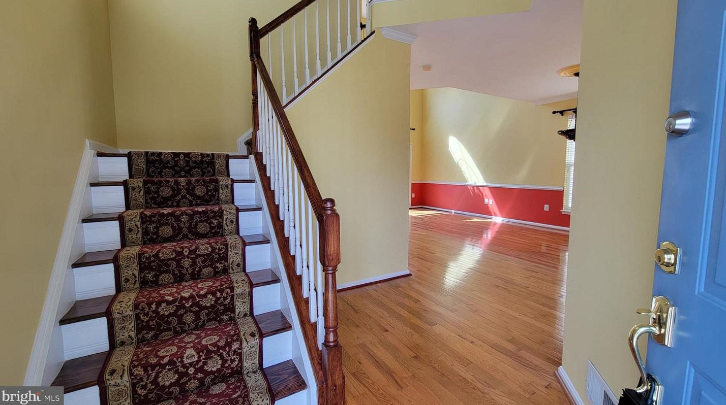 12132 Tango Ln, Woodbridge, VA 22193