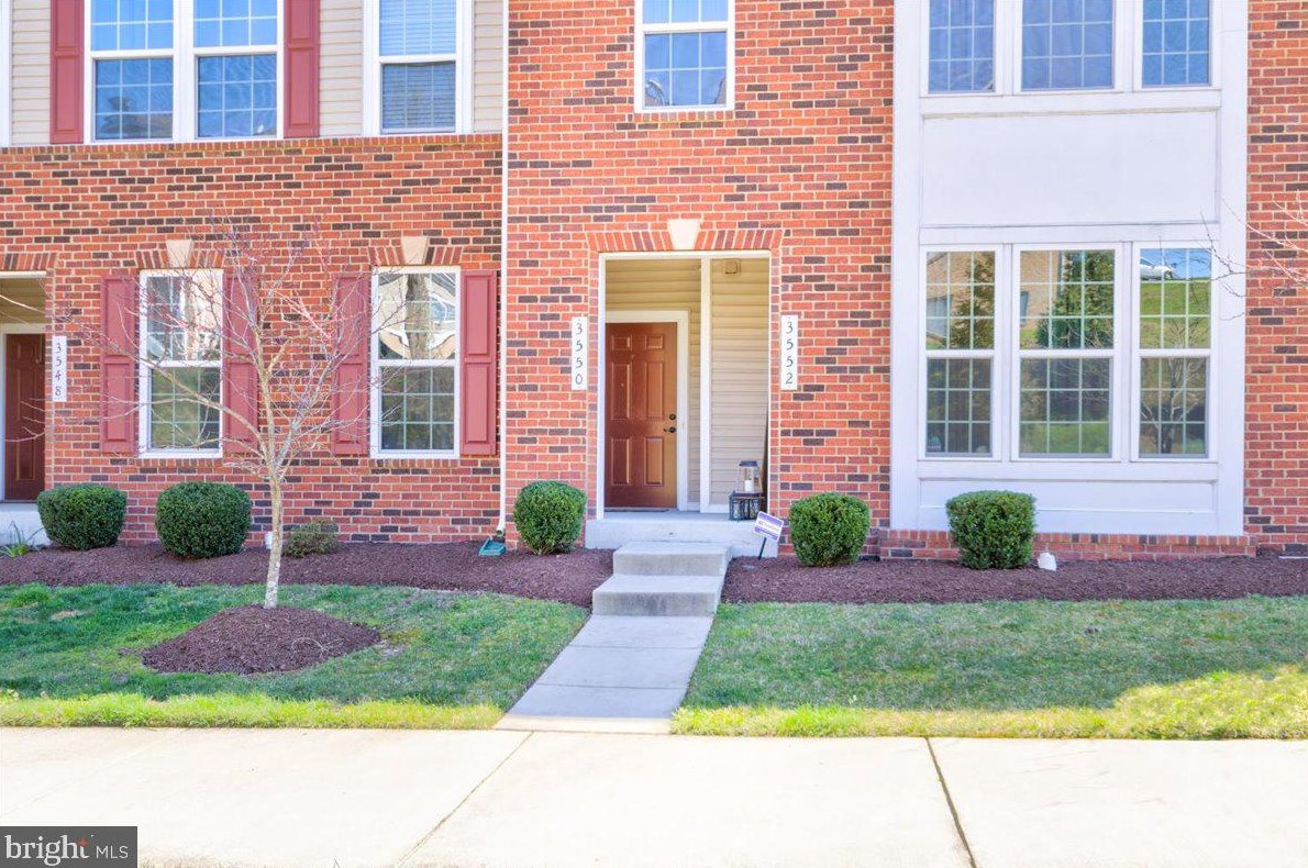 3550 Briarwood Dr, Dumfries, VA 22026