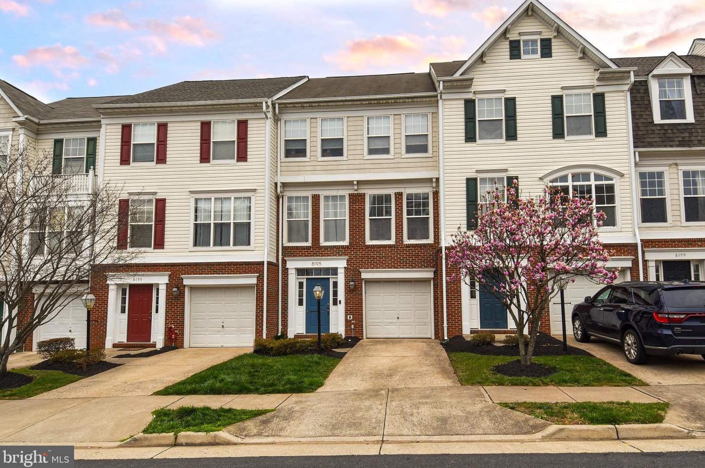 8195 Rainwater Cir, Manassas, VA 20111-5226