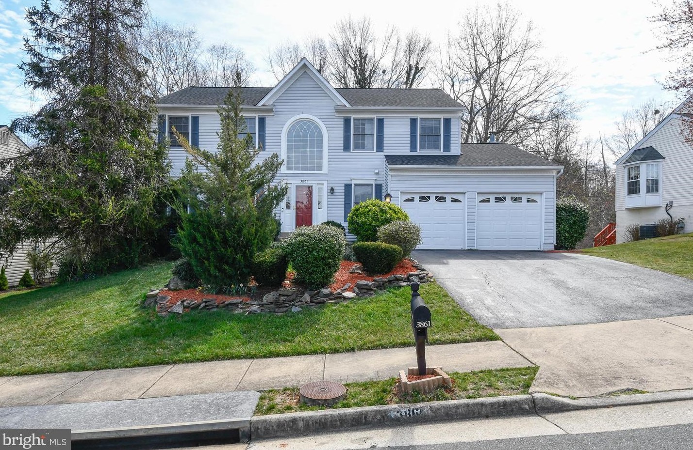 3861 Wertz Dr, Woodbridge, VA 22193