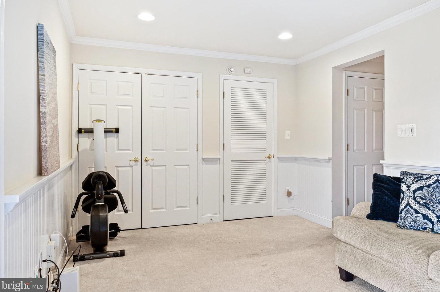 8951 Brewer Creek Pl, Manassas VA  20109-4853 exterior