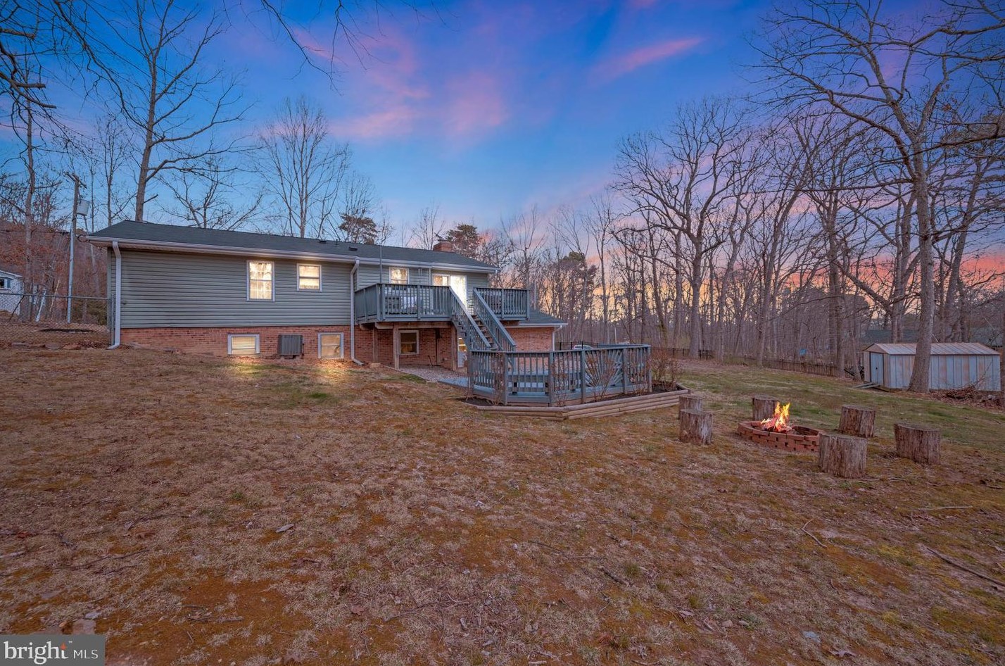 15753 Oak Ln, Haymarket, VA 20169