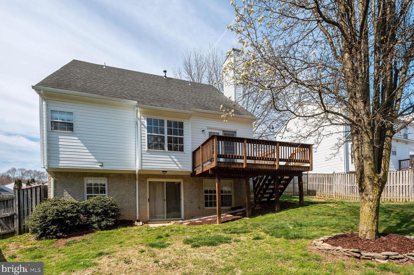 13245 Orkin Ln, Woodbridge, VA 22193