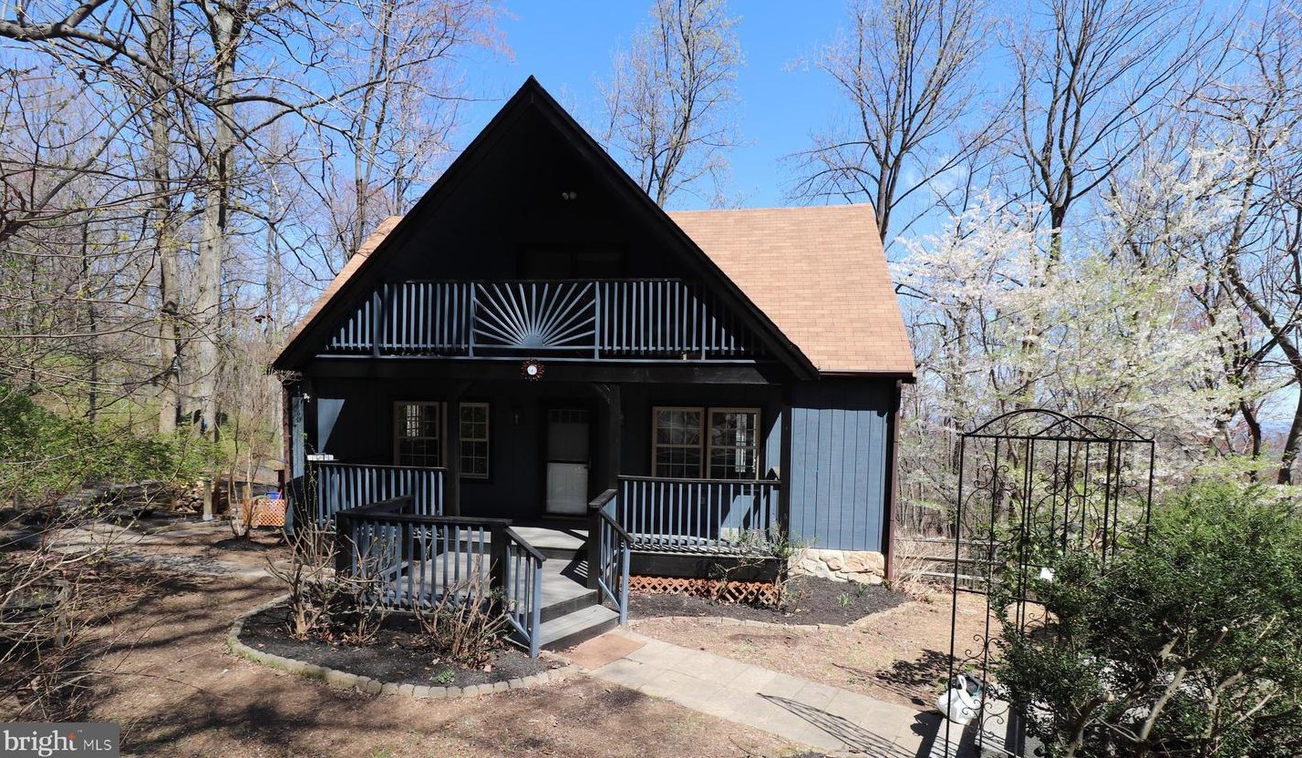 1513 Summit Dr, Haymarket, VA 20169