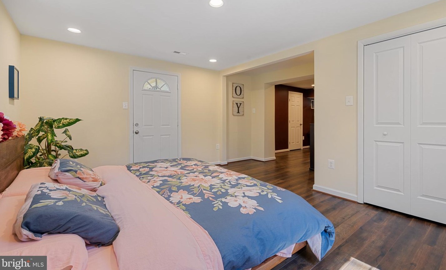 12528 Basswood Dr, Manassas VA  20112-3441 exterior