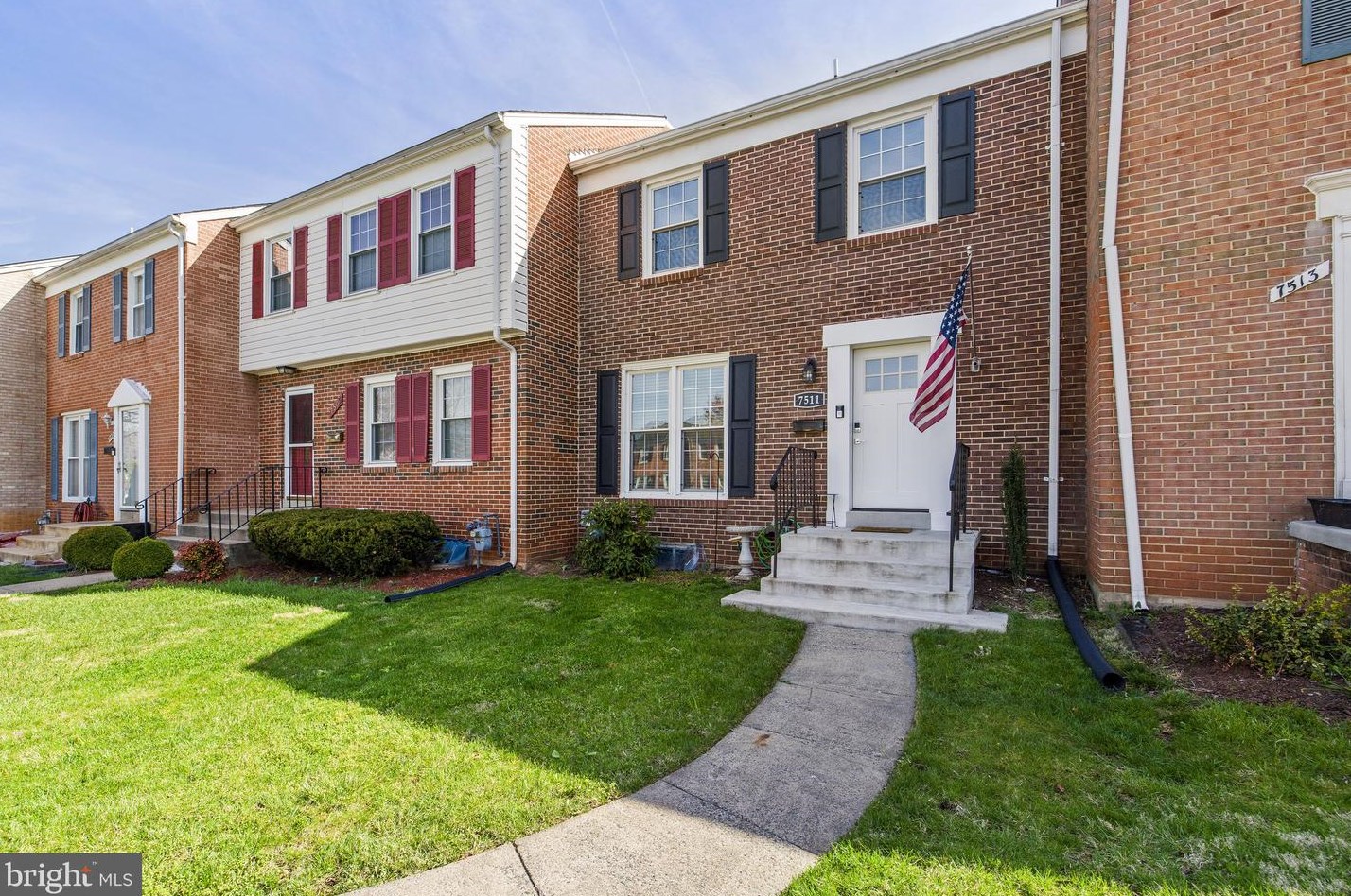 7511 Bedford Rd, Manassas VA  20109-2936 exterior