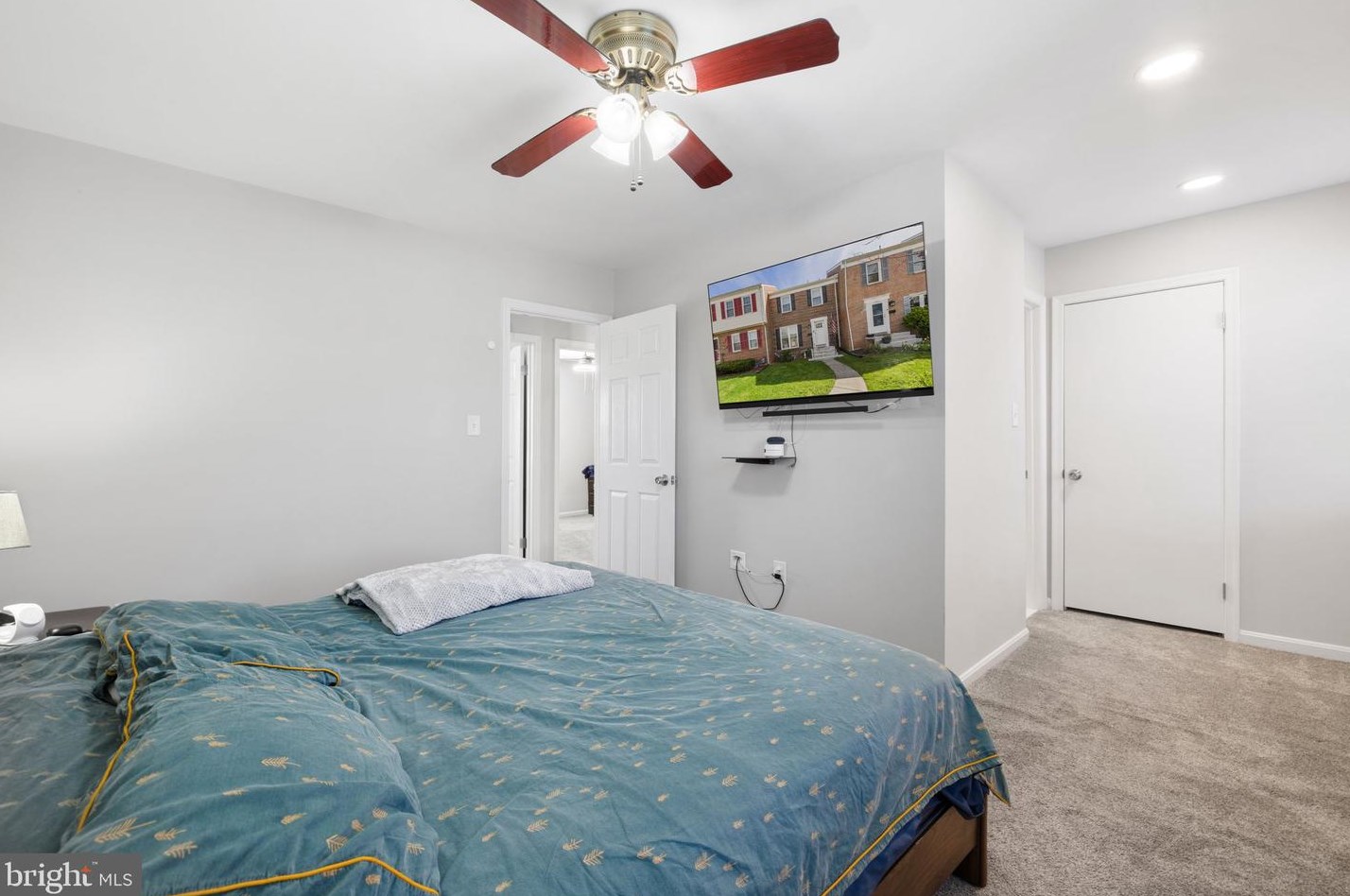 7511 Bedford Rd, Manassas VA  20109-2936 exterior