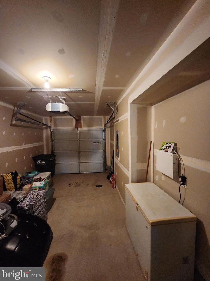 17027 Gibson Mill Rd, Dumfries VA  22026-2286 exterior