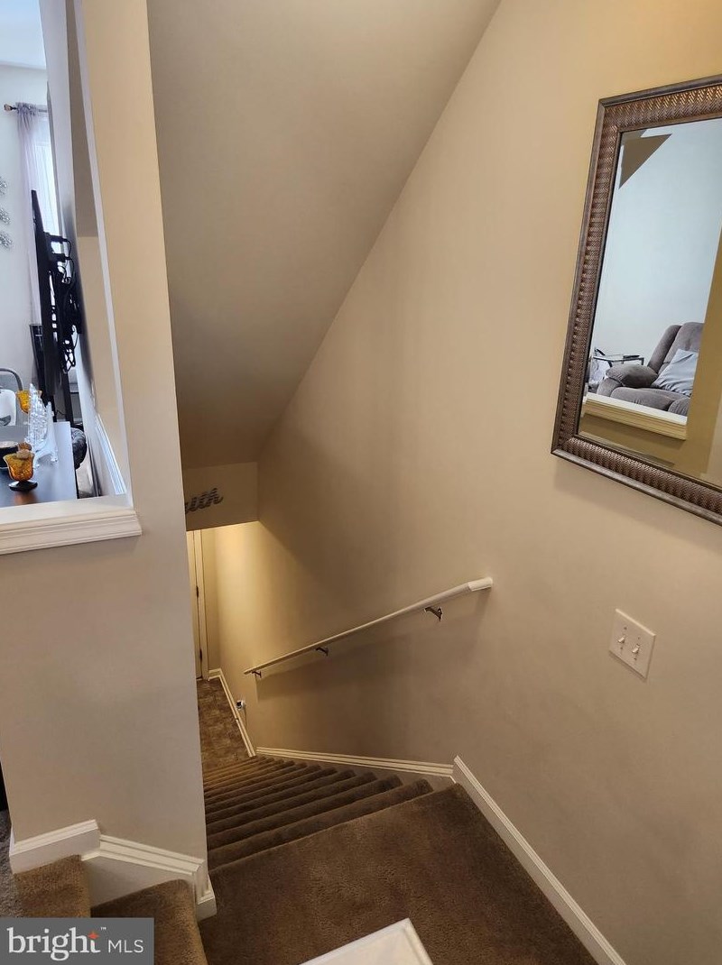 17027 Gibson Mill Rd, Dumfries VA  22026-2286 exterior