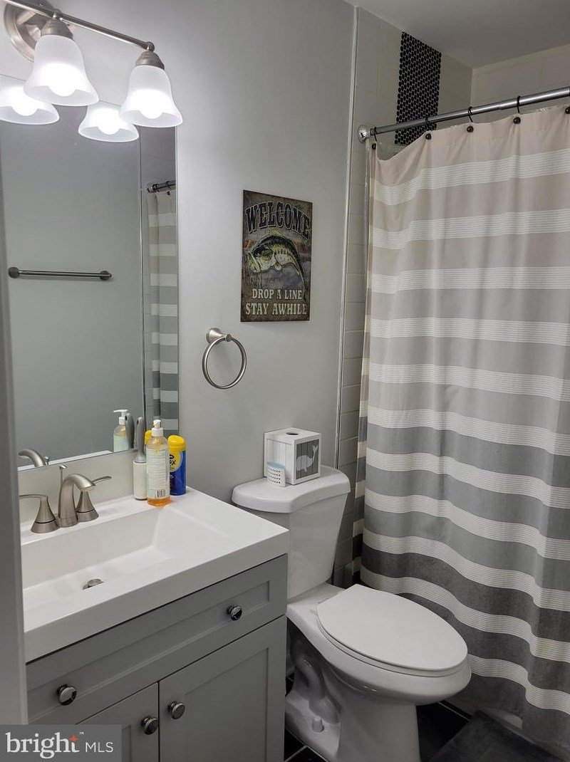 7390 Colton Ln, Manassas VA  20109-2957 exterior