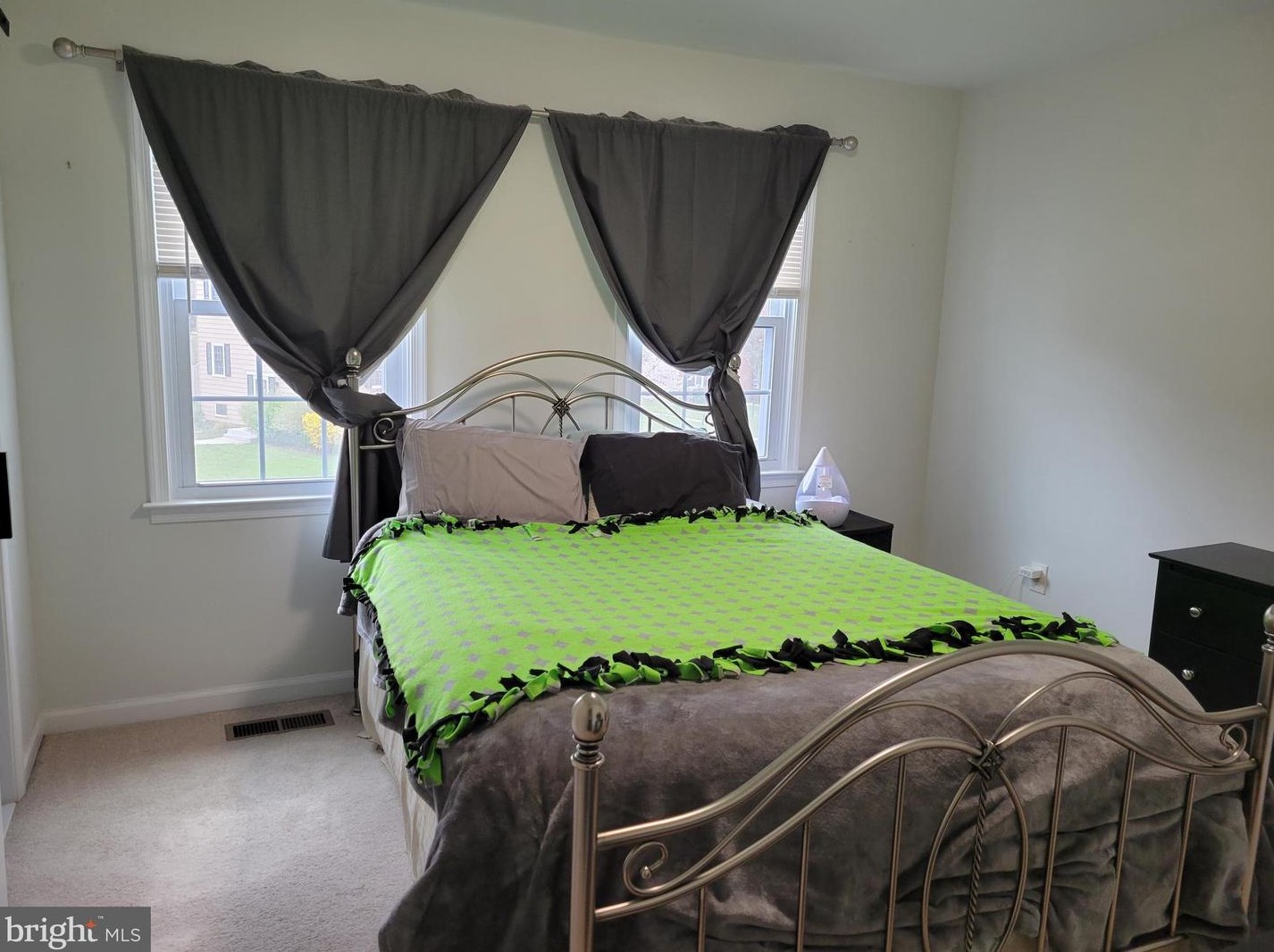 7390 Colton Ln, Manassas VA  20109-2957 exterior