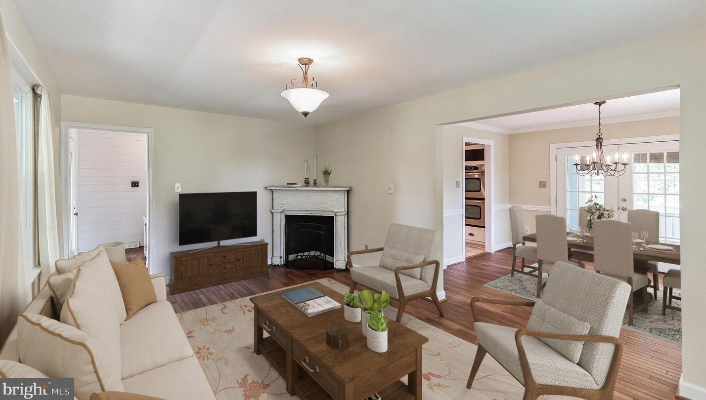 15026 Rolling Ridge Rd, Haymarket, VA 20169