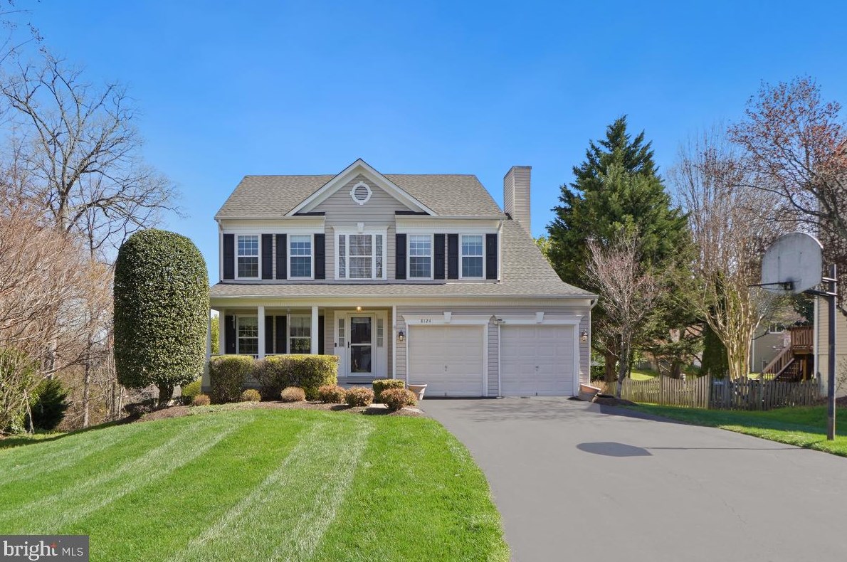 8124 Fruit Wood Ct, Manassas, VA 20111-2591