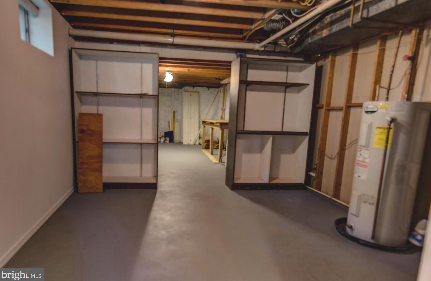 4734 Hickory Nut Pl, Dumfries VA  22025-1046 exterior