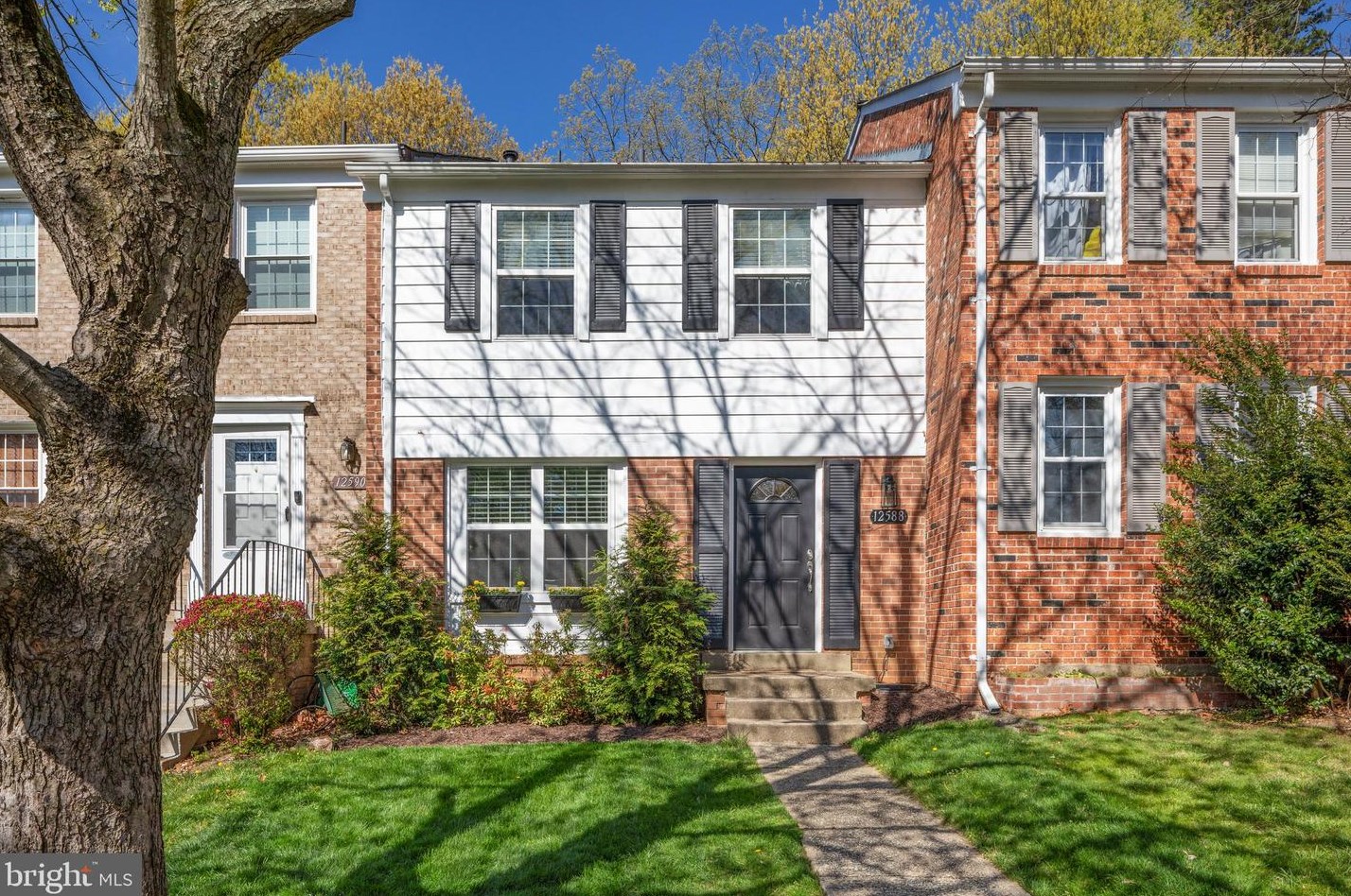 12588 Plymouth Ct, Woodbridge, VA 22192