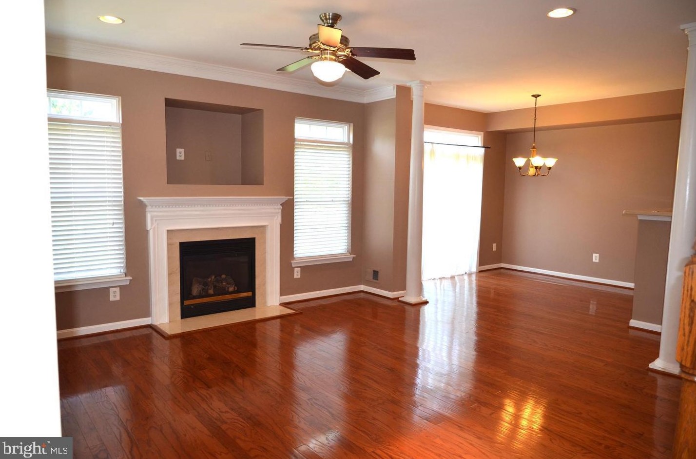 9850 Earls Ferry Cir, Bristow, VA 20136