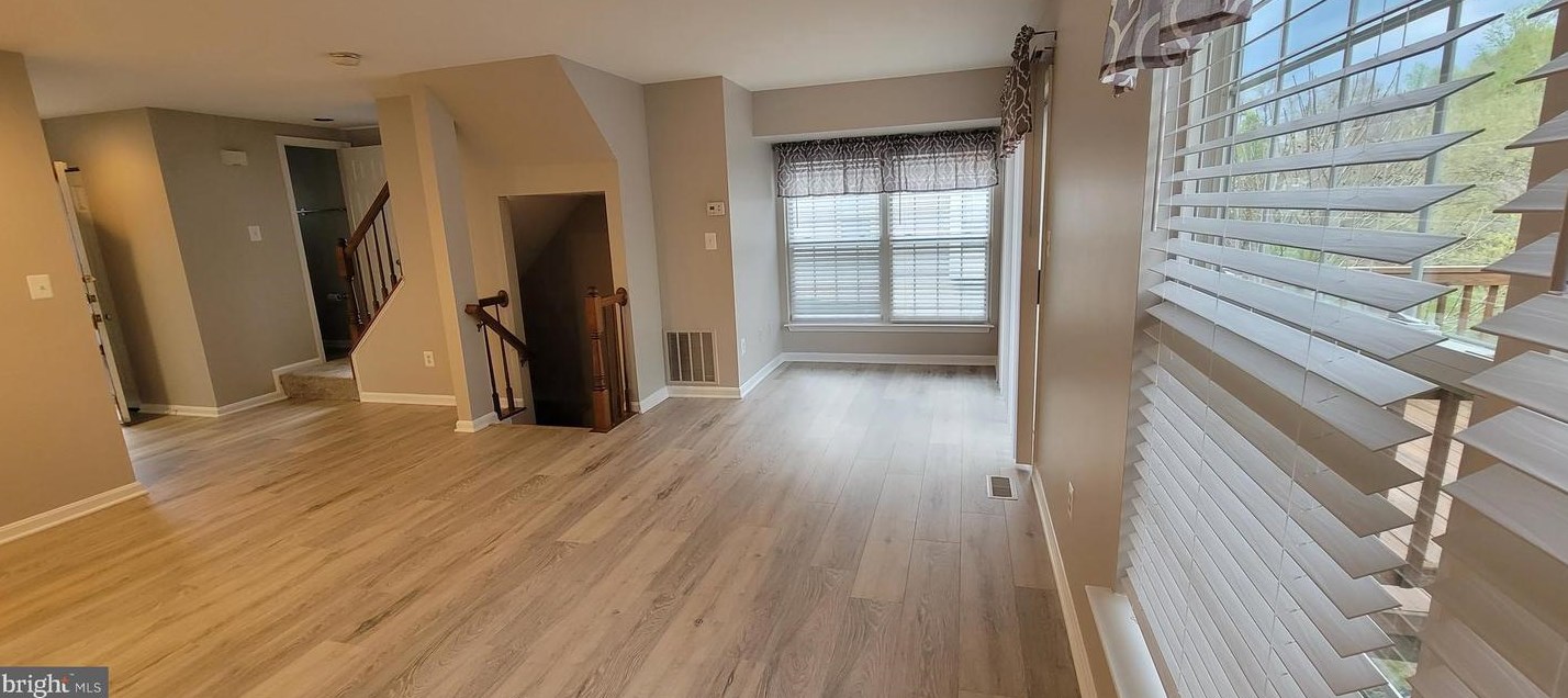 12026 Country Mill Dr, Bristow, VA 20136