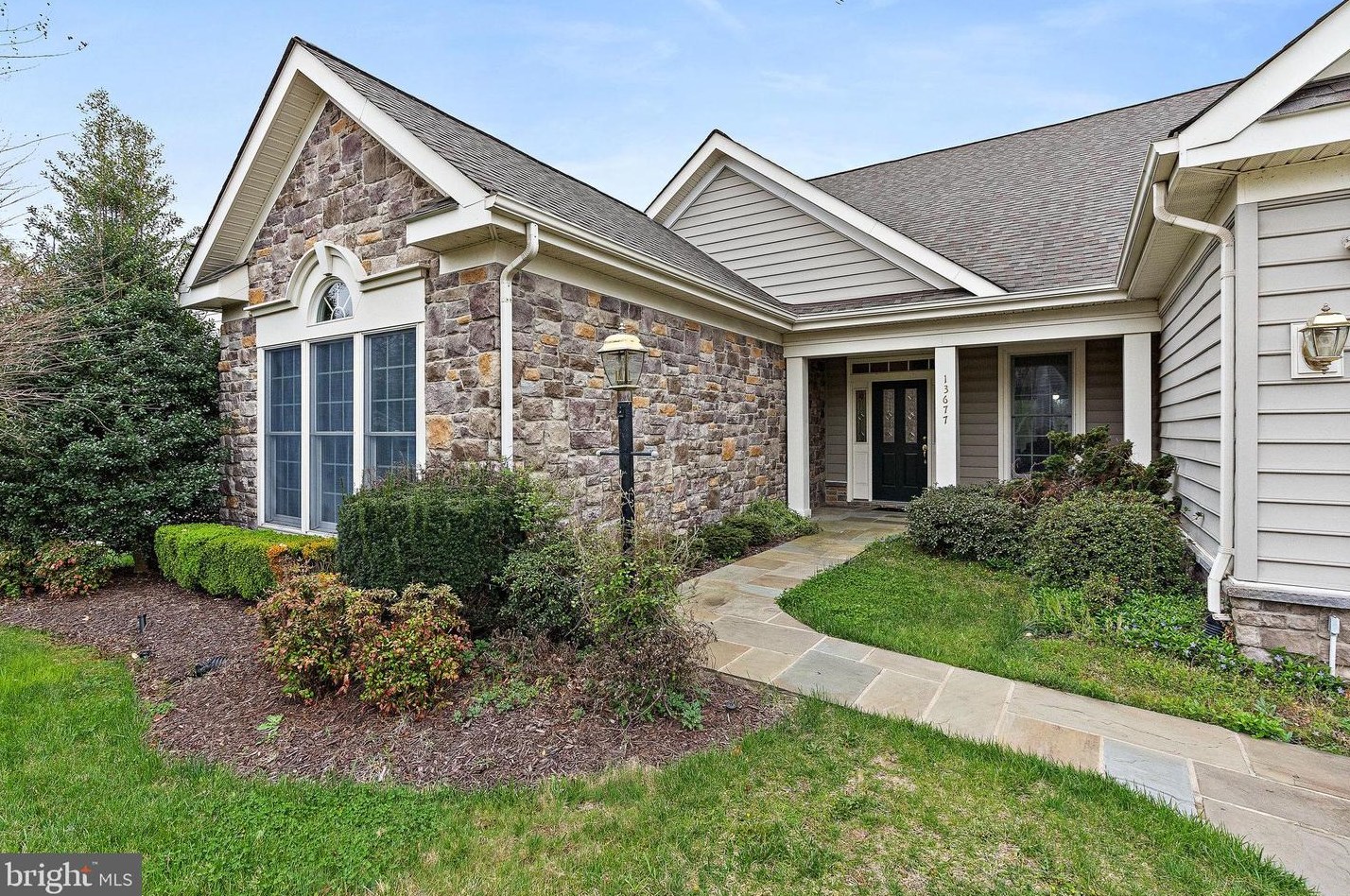 13677 Paddock Ct, Gainesville, VA 20155