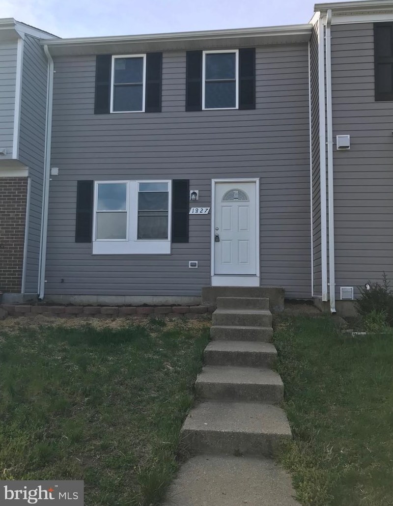 1827 Tilletson Pl, Woodbridge, VA 22191-3841