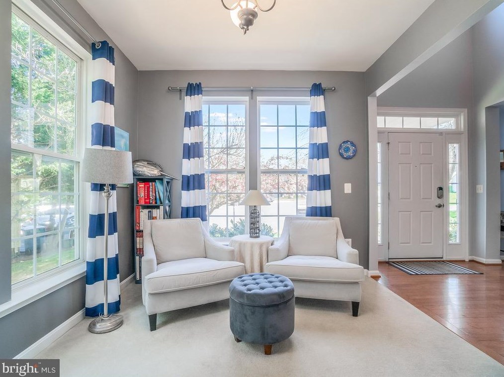15304 Tina Ln, Woodbridge, VA 22193
