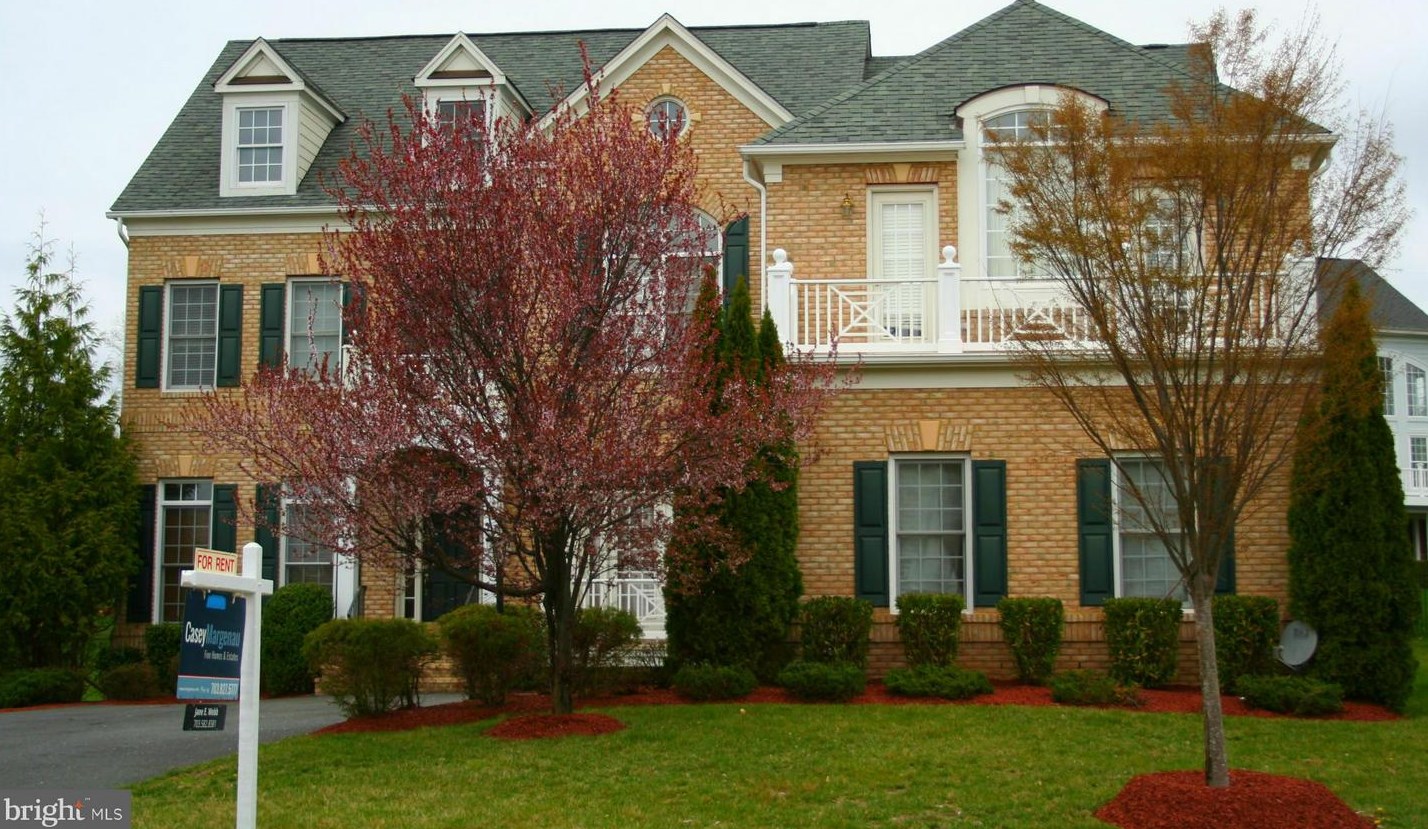 4608 Ryecliff Ct, Woodbridge, VA 22192