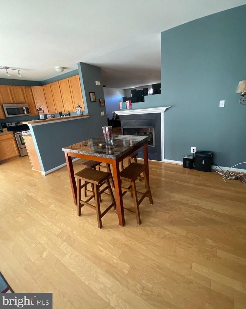 5005 Anchorstone Dr #105, Woodbridge, VA 22192