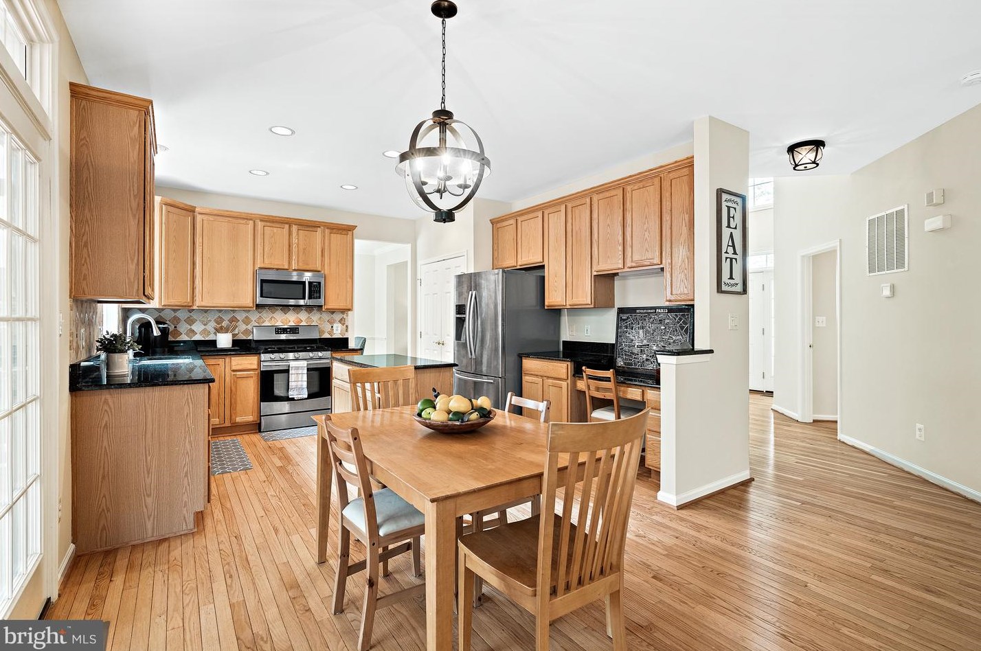 17725 Avenel Ln, Dumfries VA  22026-4569 exterior