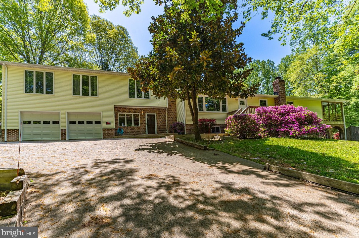 8907 Christine Pl, Manassas VA  20112-3173 exterior