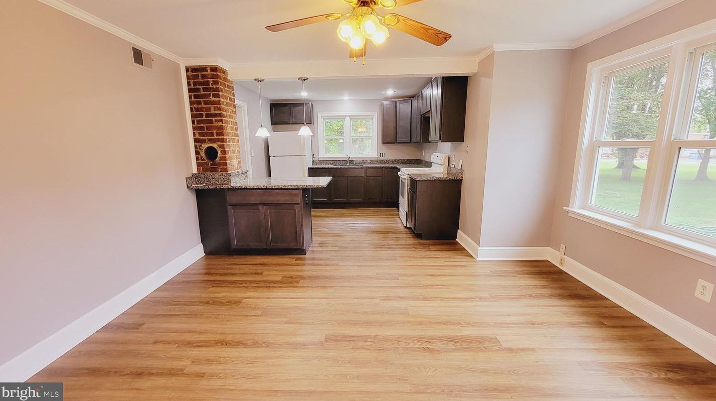 11968 Hooker Ln, Nokesville, VA 20181