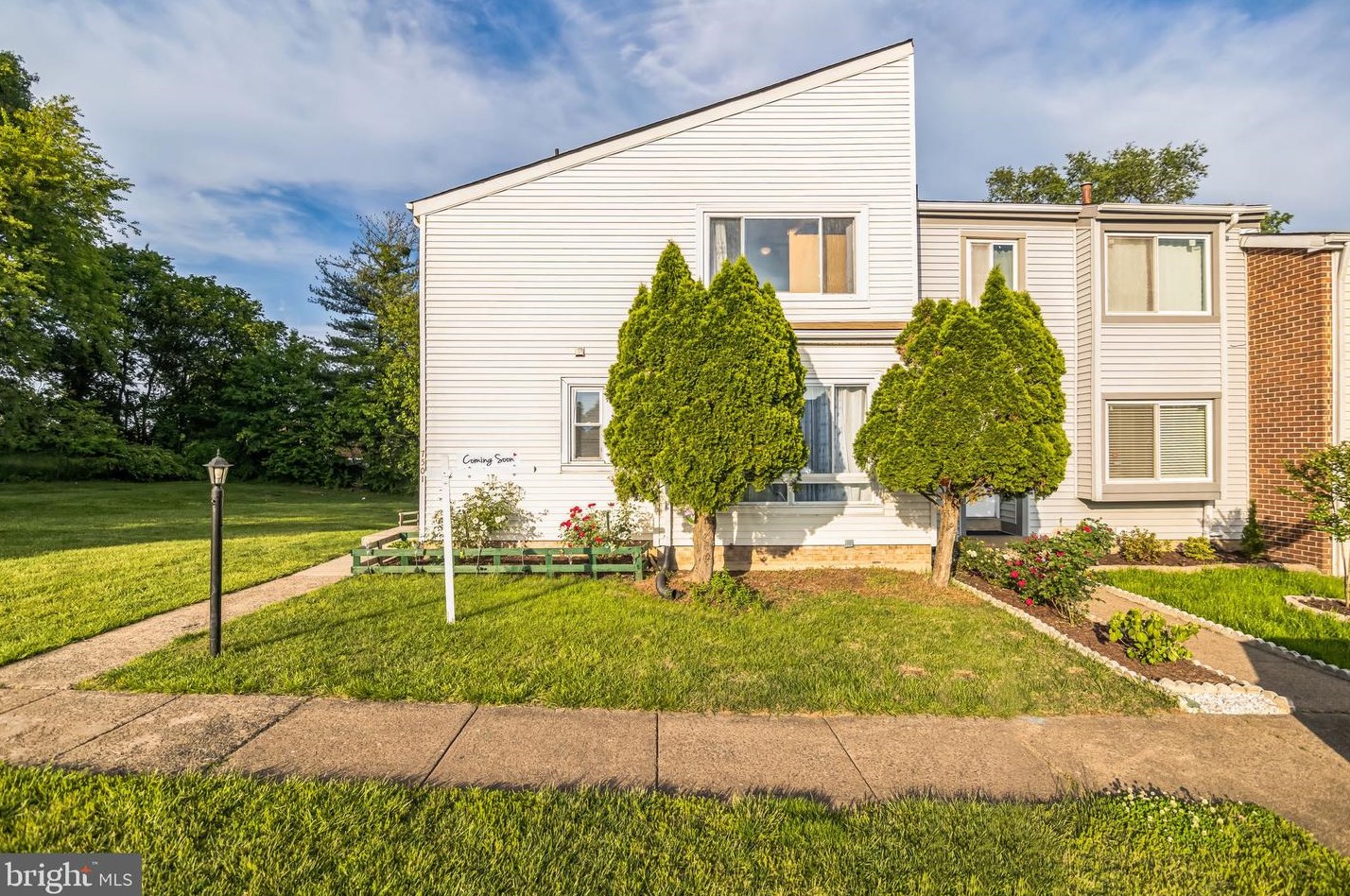 7501 Sage St, Manassas, VA 20109