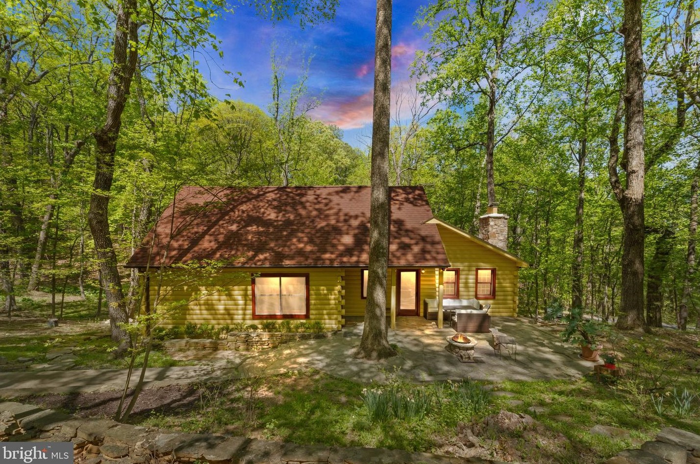 1850 Ridge Rd, Haymarket, VA 20169