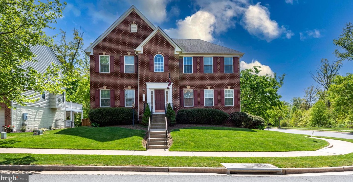 13724 Hastenbeck Dr, Gainesville, VA 20155