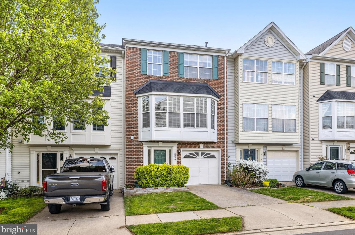 8220 Ramseur Pl, Manassas, VA 20109