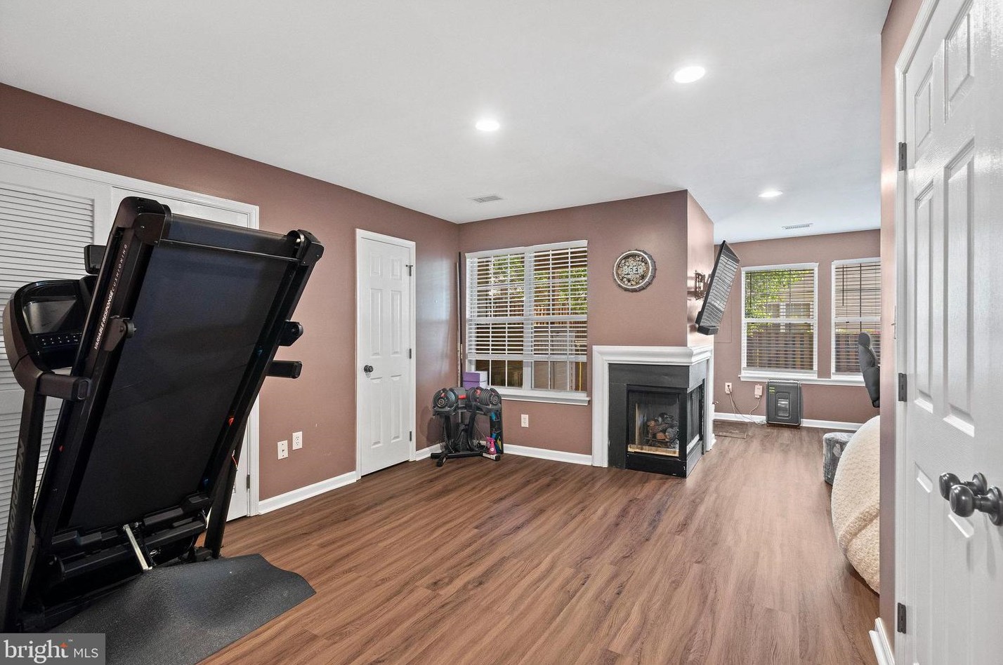 7896 Flager Cir, Manassas VA  20109-7430 exterior