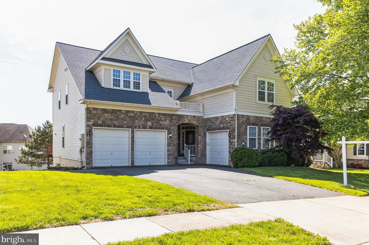 9019 Raging Water Dr, Bristow, VA 20136